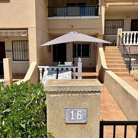 Tranquil Self Catering Golf Course Apartment 알리칸테 외부 사진