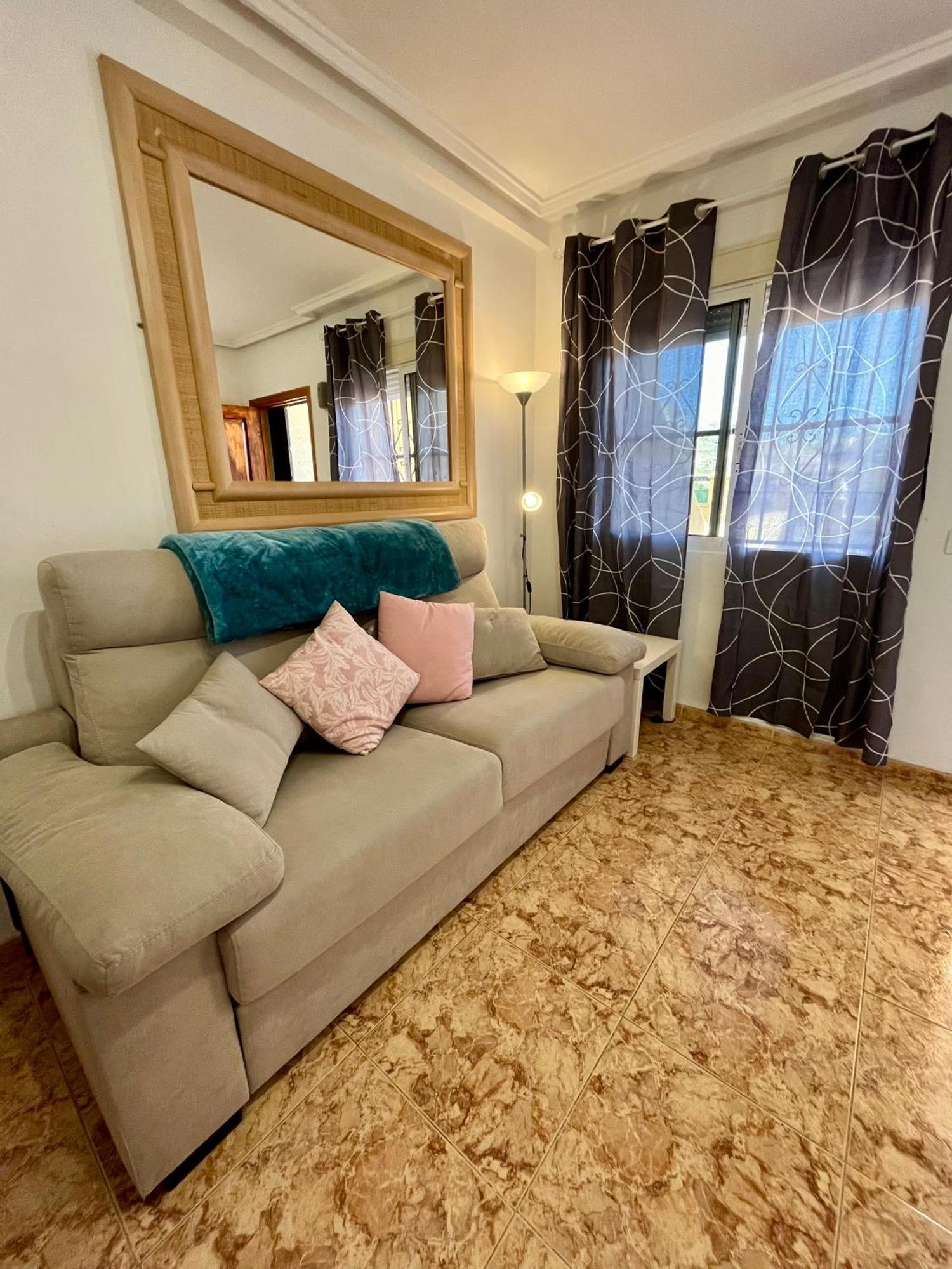 Tranquil Self Catering Golf Course Apartment 알리칸테 외부 사진